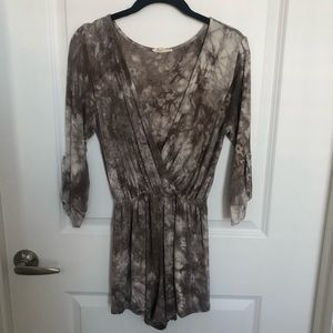Vestique grey tie dye jersey romper